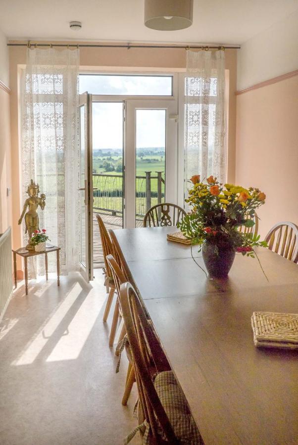 Healing Waters Sanctuary For Exclusive Private Hire And Self Catering Board, Vegetarian, Alcohol & Wifi Free Retreat In Glastonbury Eksteriør billede