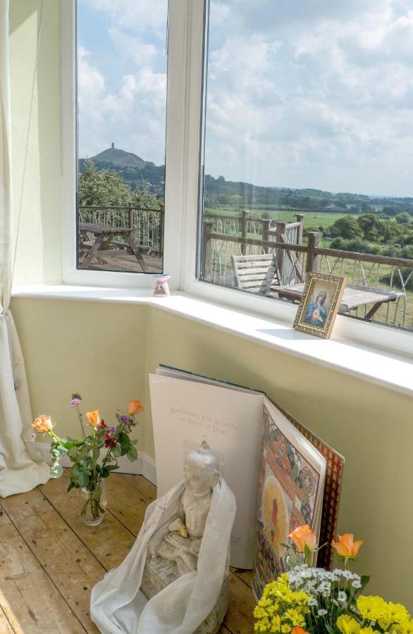 Healing Waters Sanctuary For Exclusive Private Hire And Self Catering Board, Vegetarian, Alcohol & Wifi Free Retreat In Glastonbury Eksteriør billede