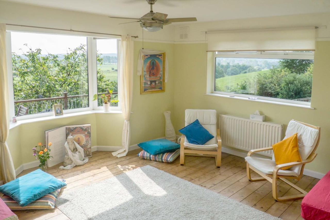 Healing Waters Sanctuary For Exclusive Private Hire And Self Catering Board, Vegetarian, Alcohol & Wifi Free Retreat In Glastonbury Eksteriør billede