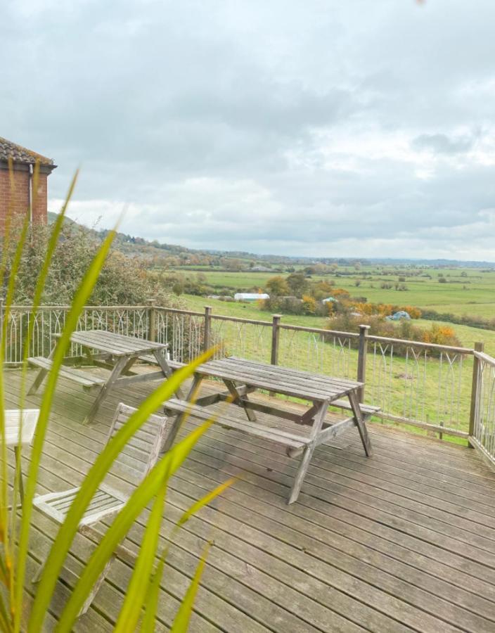Healing Waters Sanctuary For Exclusive Private Hire And Self Catering Board, Vegetarian, Alcohol & Wifi Free Retreat In Glastonbury Eksteriør billede